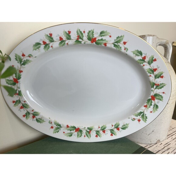 Royal Gallery 6283 Holly Dinner Plate Main Dish Christmas Thanksgiving 14" x 10” - Picture 3 of 6
